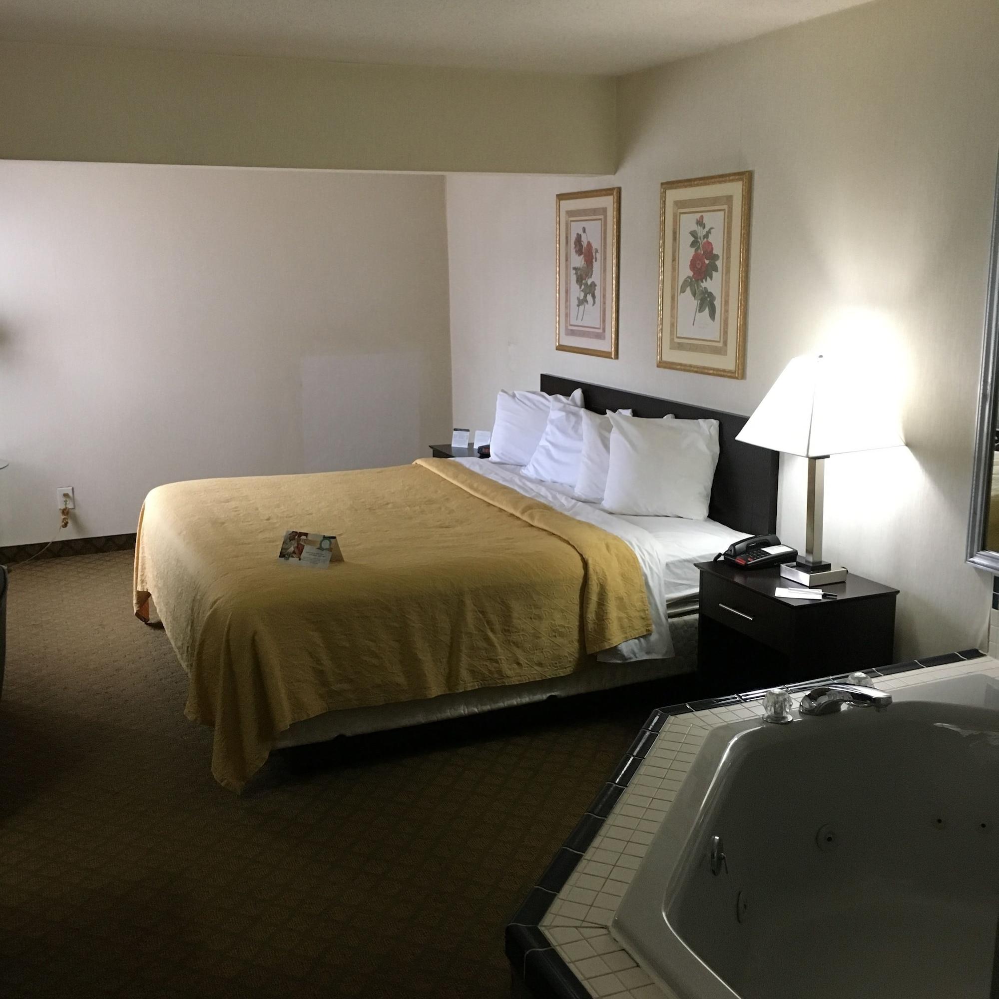 Quality Inn Columbia City Near Us-30 Bagian luar foto